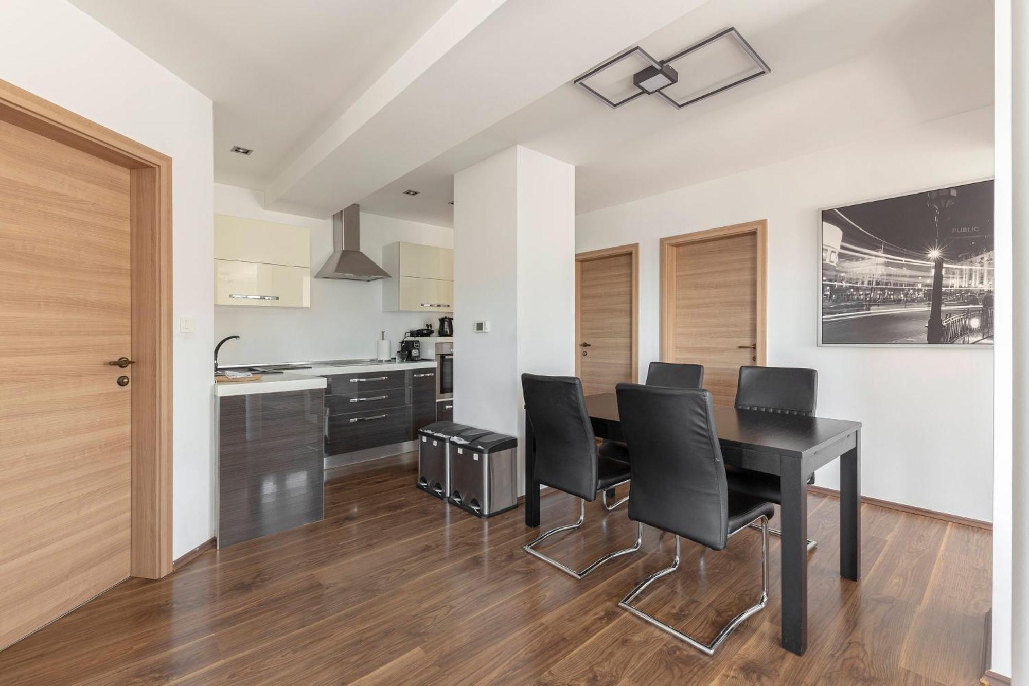 Apartma Frida's Place *